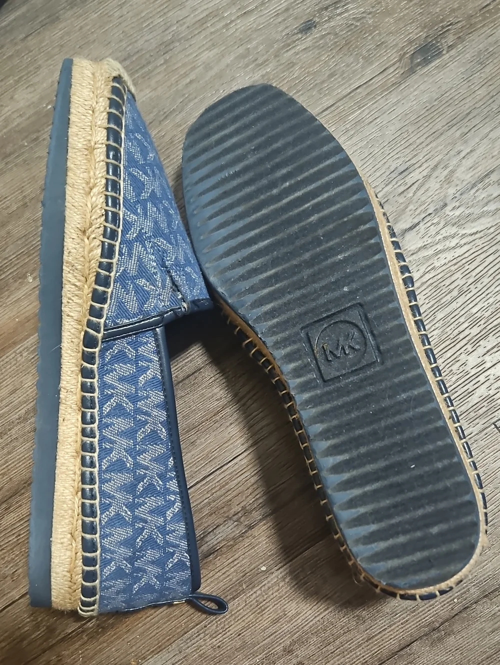 Euc Worn Sparingly 6.5 Michael Kors Blue Logo Canvas Espadrilles